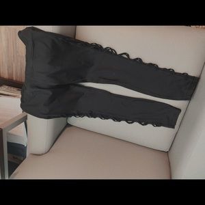 Victoria's Secret Incredible Essential Lace-up Legging